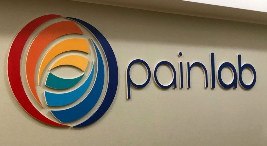 INSEGNE LUMINOSE Verticali, Orizzontali, Prespaziate